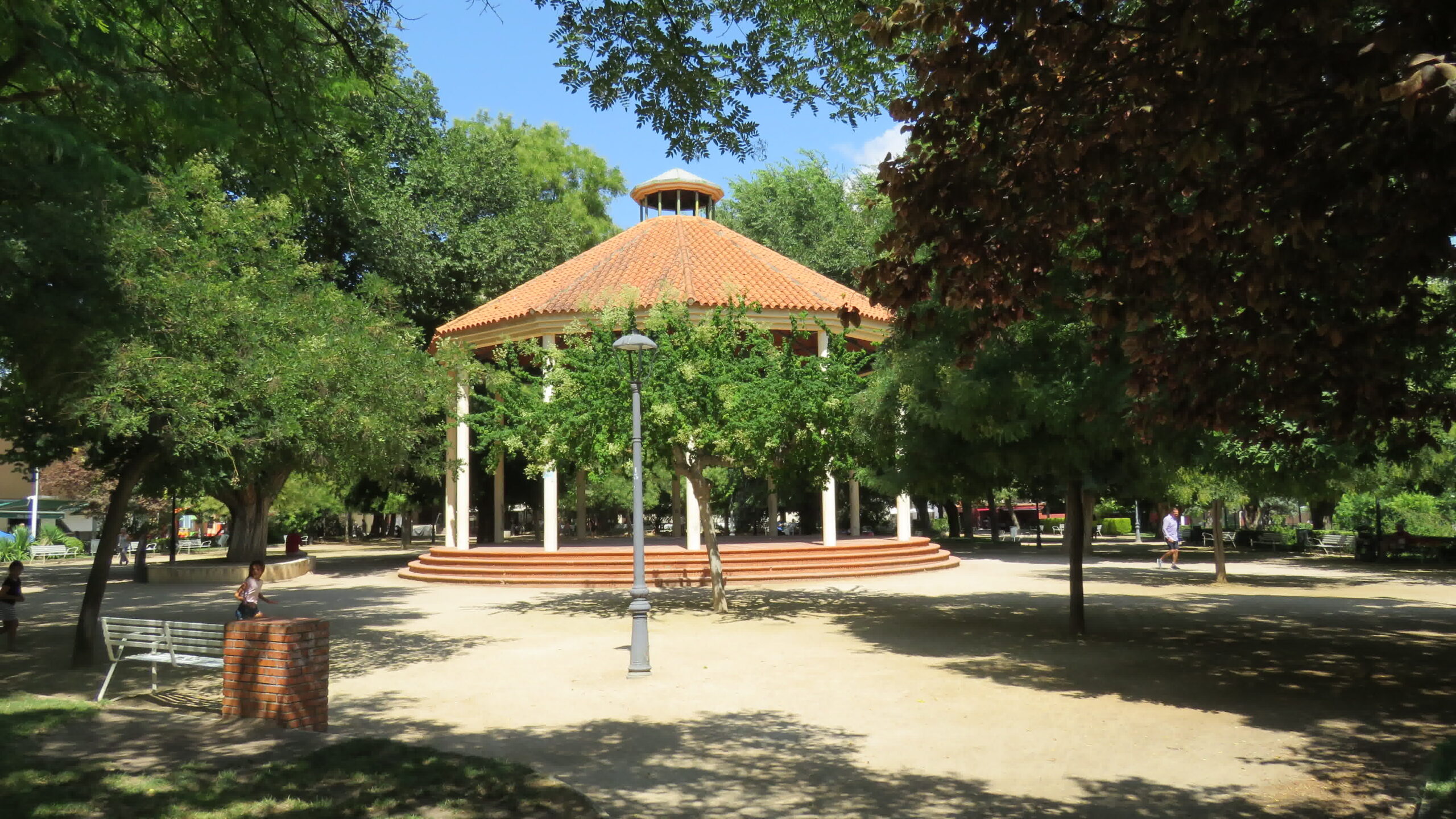 Templete Del Jard N De Almansa