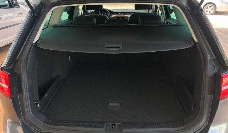 PASSAT VARIANT SPORT TDI 150CV lleno