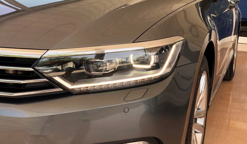 PASSAT VARIANT SPORT TDI 150CV lleno