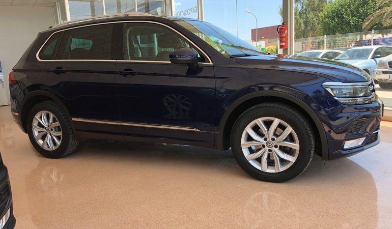Volkswagen Tiguan 2.0 TDI DSG Sport lleno