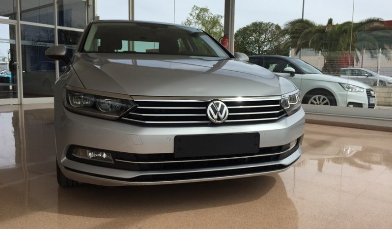 Volkswagen Passat DSG 2.0TDI 150cv lleno