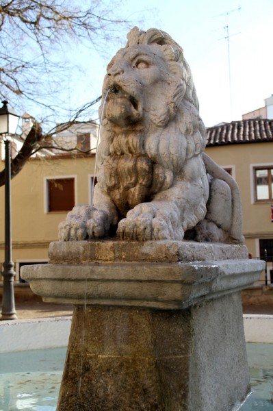 Fuente del León